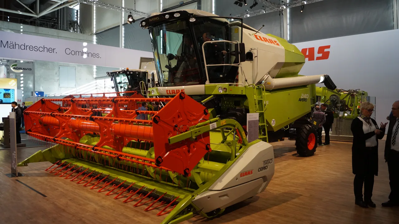 Avero 240 — Комбайни