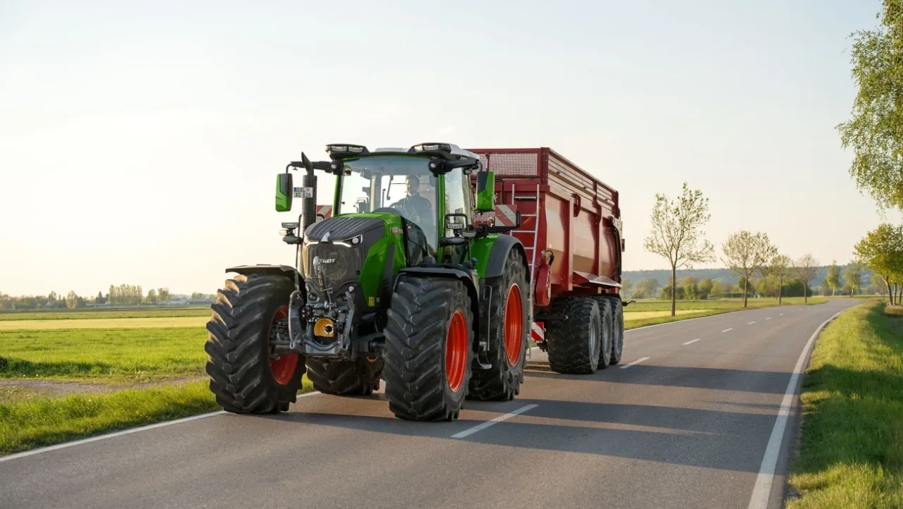 829 Vario — Трактори
