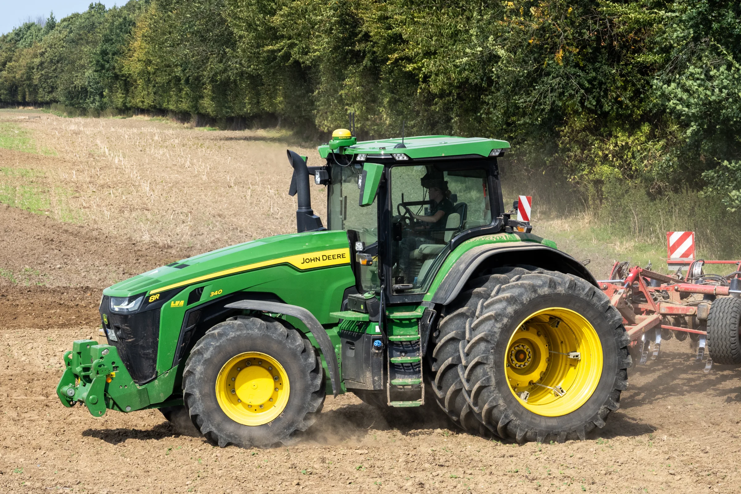 John Deere 8R 410 — Трактор, 410 к.с., головний вигляд