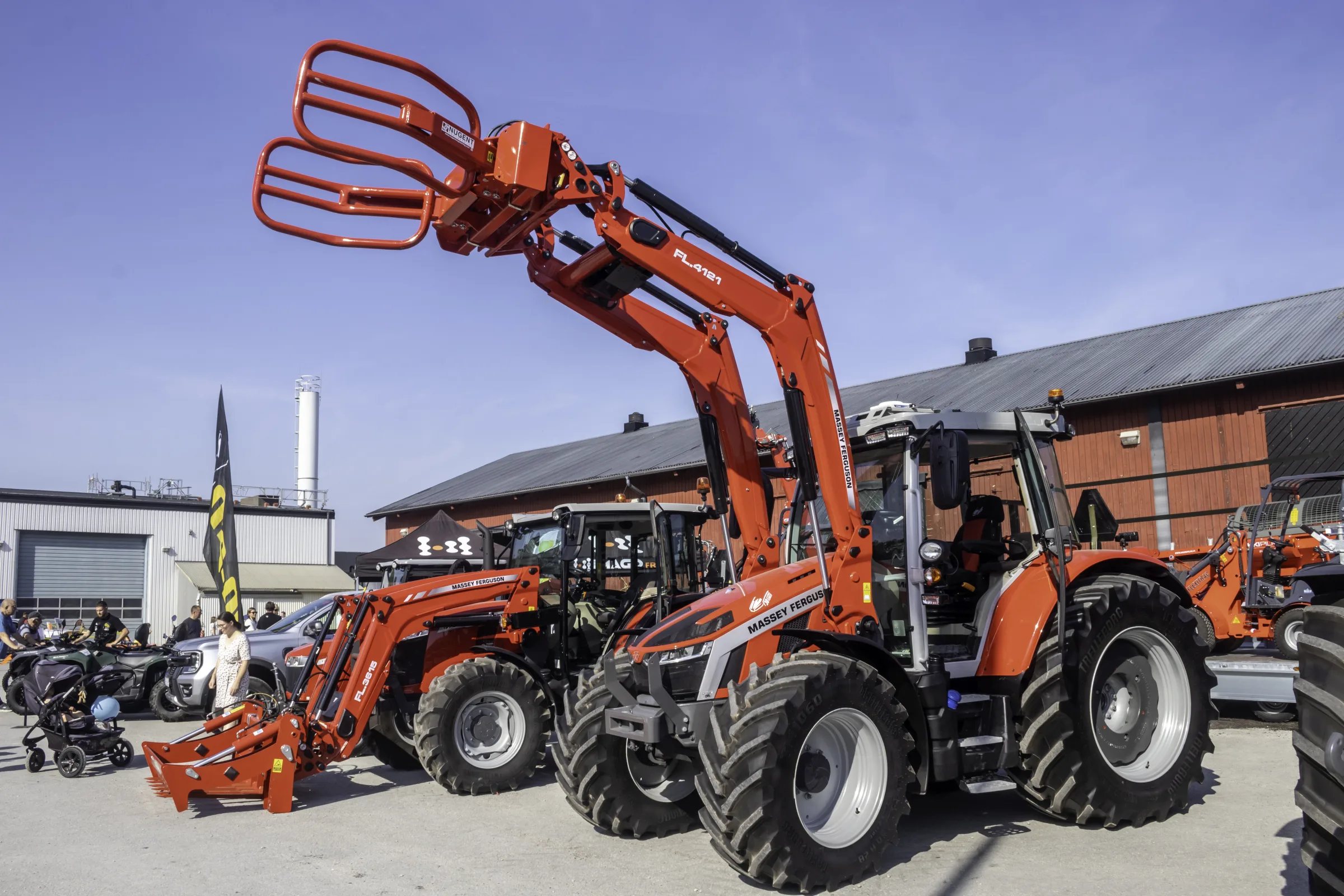 Massey Ferguson 5S.145 — Трактор, 145 к.с., головний вигляд